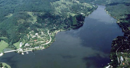 Vyhlídkový let vrtulníkem nad Brněnskou přehradou