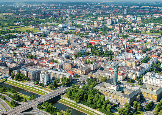 Vyhlídkový let nad Beskydy i centrum Ostravy