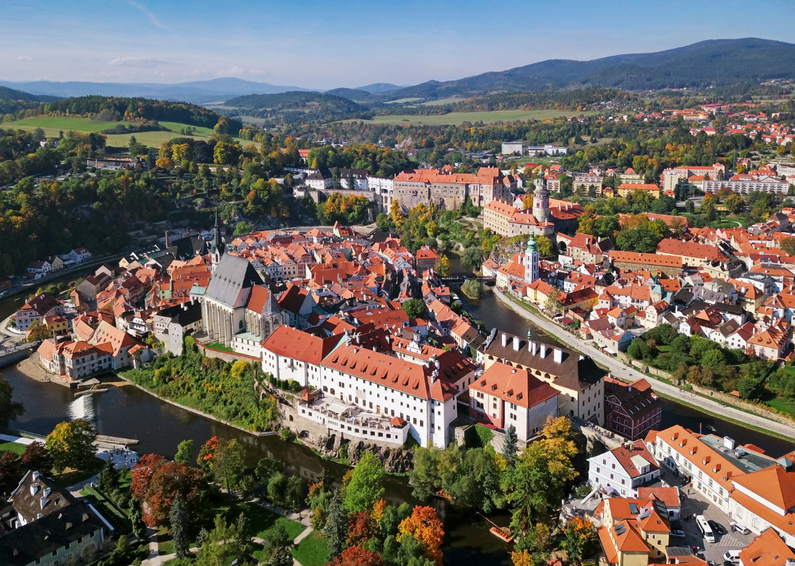 Z výšky si prohlédneme také Český Krumlov